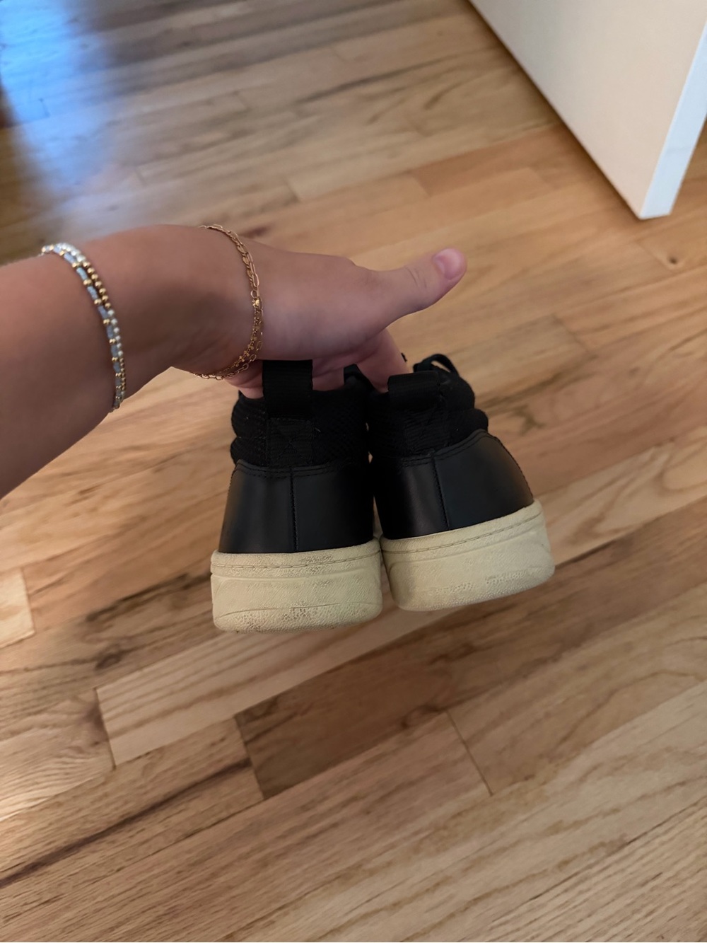 Veja Black High-Top Sneakers with Cream Accent - Picture 5 of 7